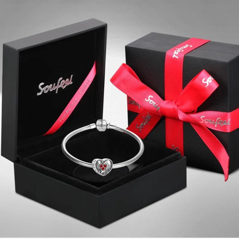 A Loving Family Heart-shaped Silver Soufeel Charm 4