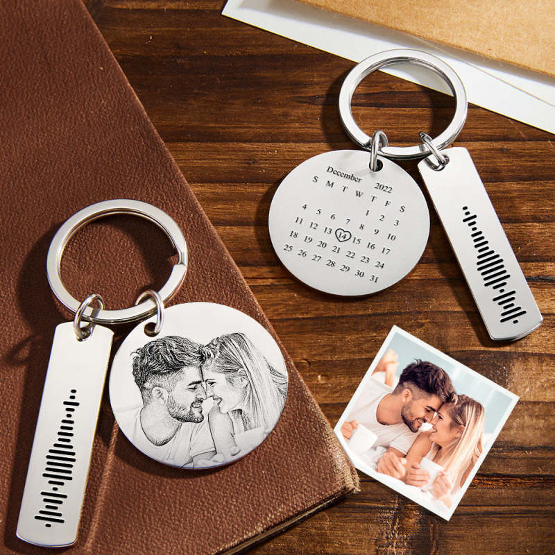 Custom Photo Calendar Music Keychain Personalized Stainless Steel Keychain Gift for Lover