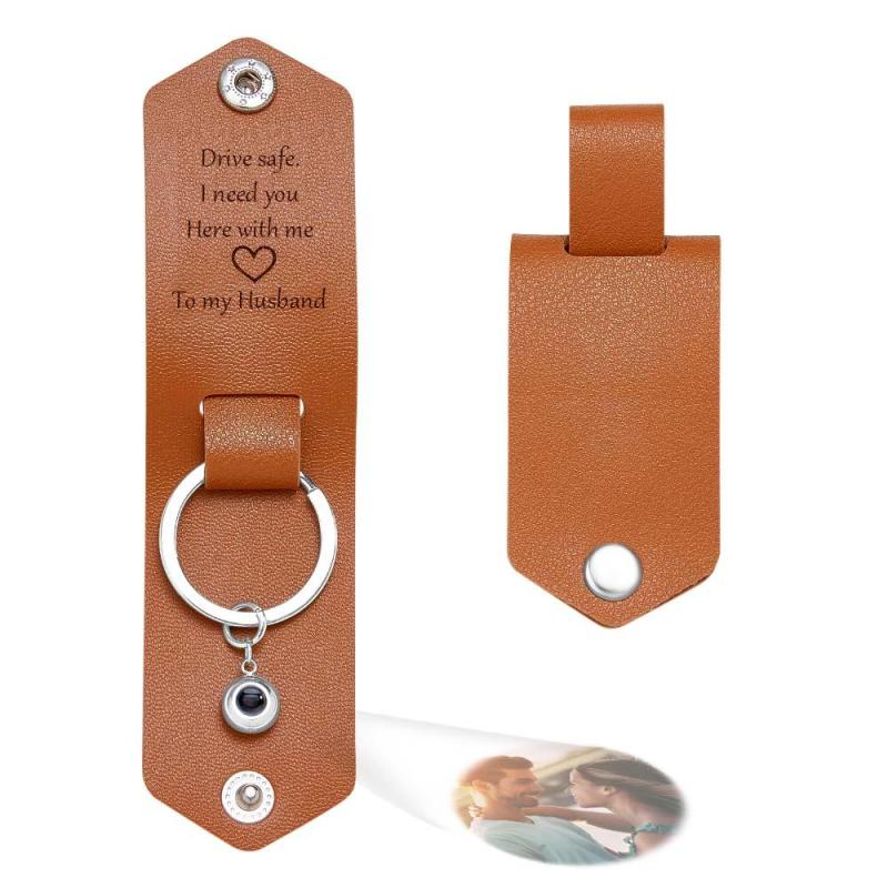 Custom Text Engraved Leather Keychain Drive Safe Keychain Personalized Photo Projection Gifts for Boyfriend