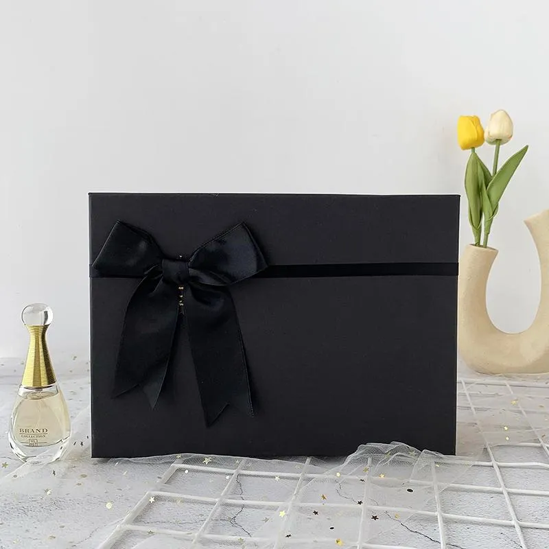 Elegant Black Gift Box Rigid Gift Packaging Box with Lids for Christmas