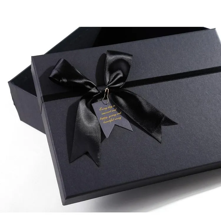 Elegant Black Gift Box Rigid Gift Packaging Box with Lids for Christmas 1