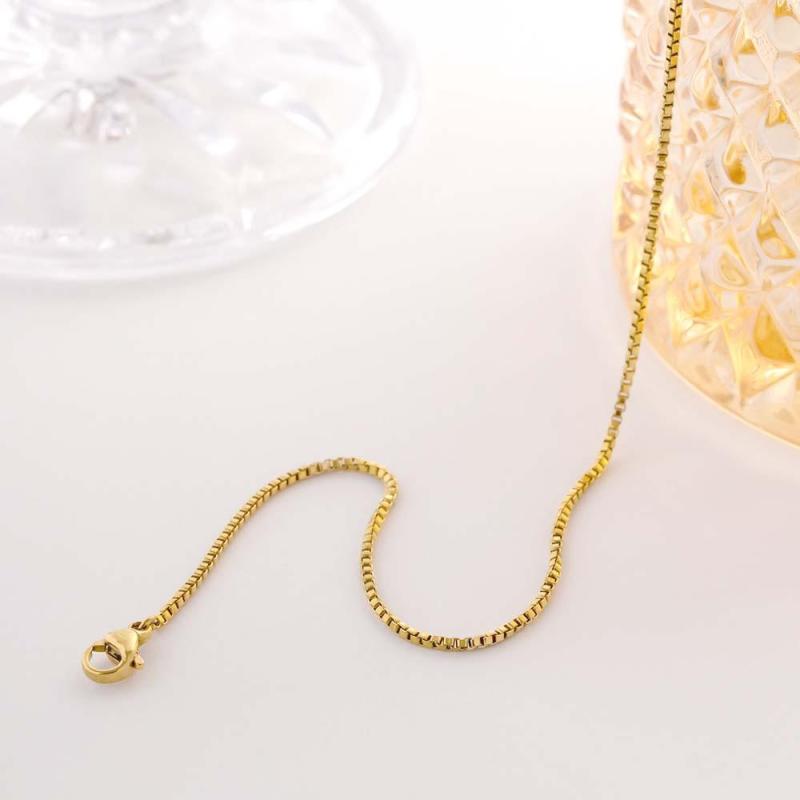 Gold Box Chain Necklace Minimalist Chain Dainty and Thin Necklace 2