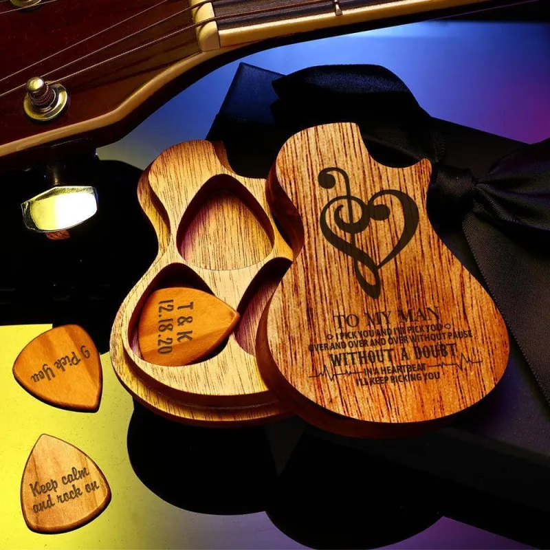 Guitar Wood Picks Box Guitar-shaped Picks Box Plectrum Container 3PCS Guitar Pick 3