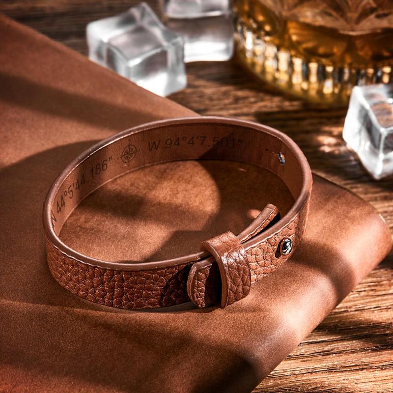 Personalized Engraved Bracelets for Men Unique Gifts for Husband Customized Genuine Leather Bracelet Secret Message Gifts 2