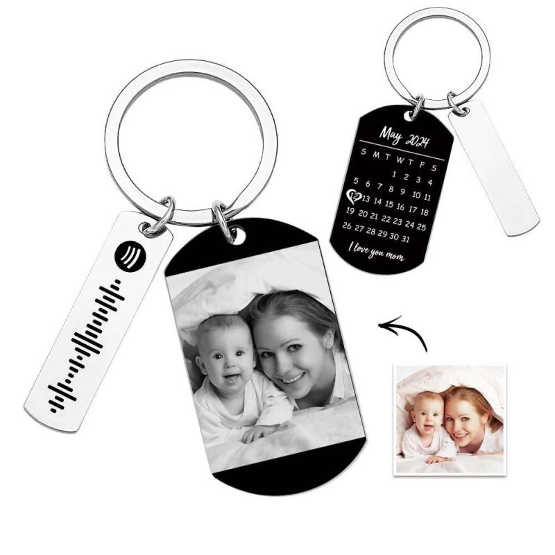 Personalized Spotify Calendar Keychain Custom Picture & Music Song Code Couples Photo Keyring Gift for Mother 5