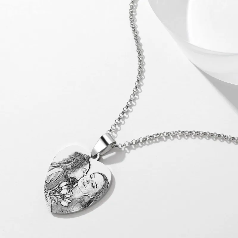 Photo Engraved Tag Necklace with Engraving Stainless Steel with Wings Gifts for Mother's Day 3