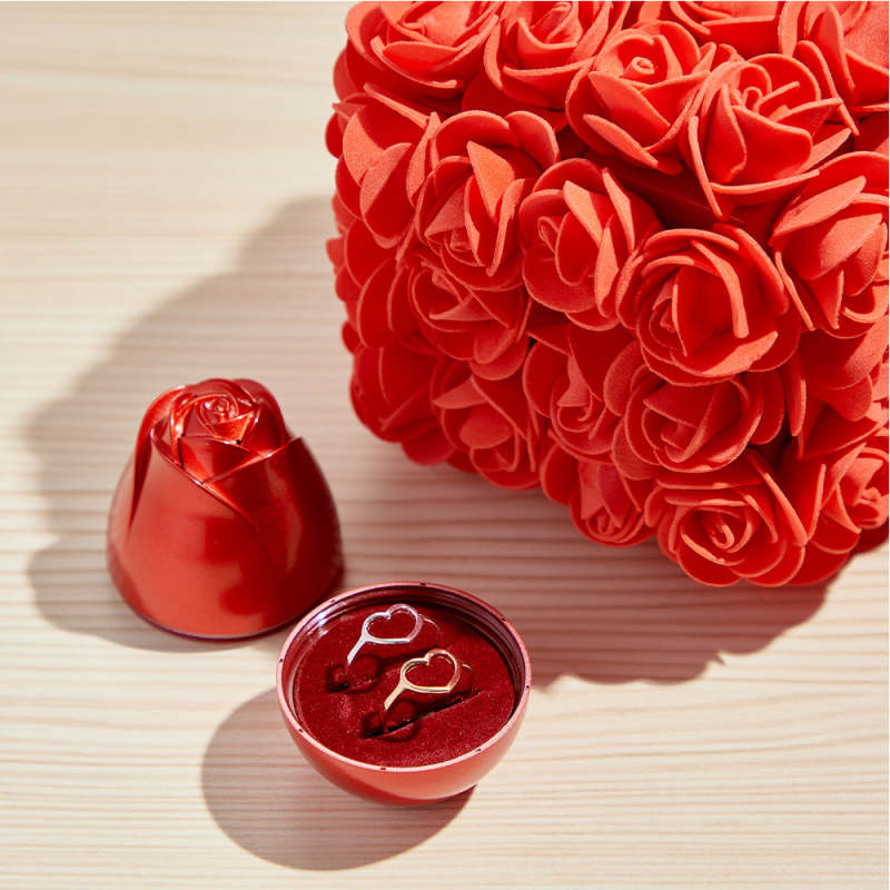 Rose Bouquet Liftable Rose Shaped Jewelry Box Romantic Gift Box 4