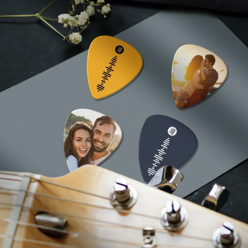 Scannable Spotify Code Guitar Pick, Engraved Custom Music Photo Guitar Pick Gifts  12 Pcs 1