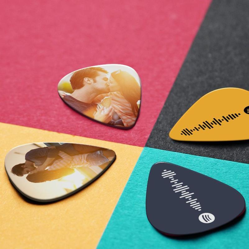 Scannable Spotify Code Guitar Pick, Engraved Custom Music Photo Guitar Pick Gifts  12 Pcs 5