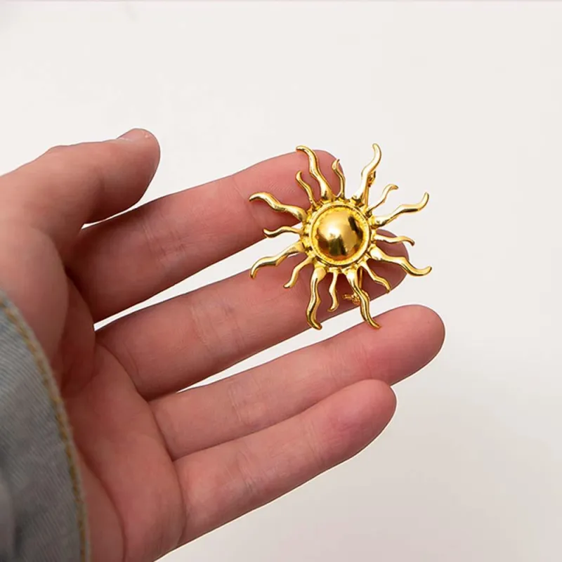 Sun Brooch Vintage Gold Sun Pin Birthday Romantic Gift For Her 2