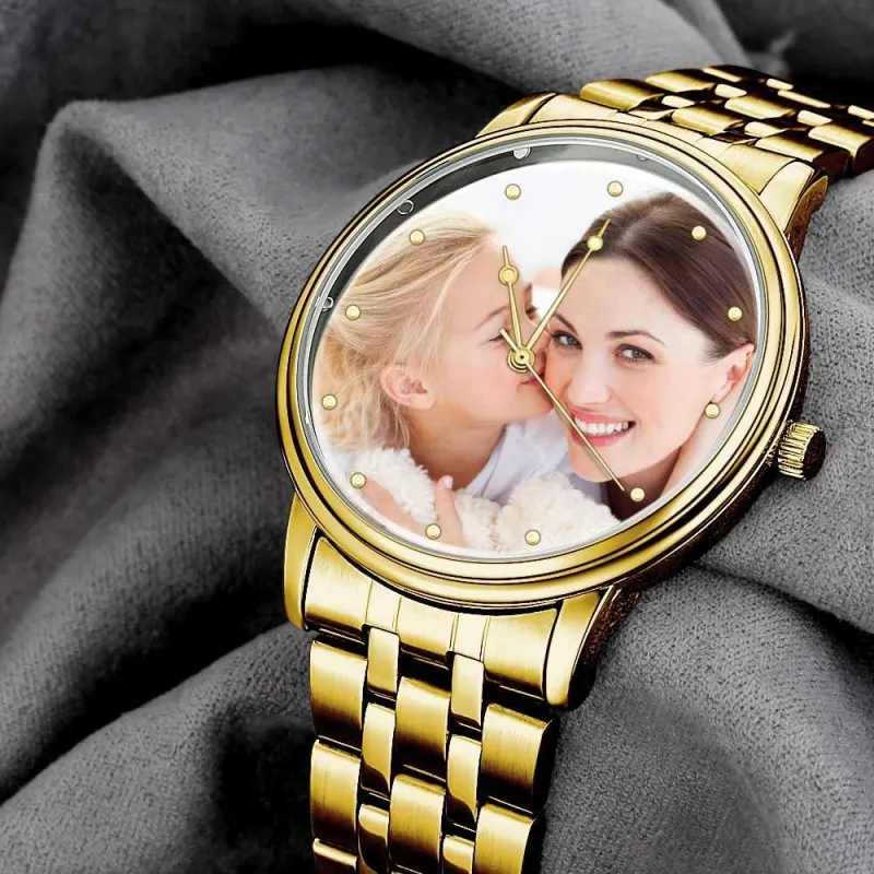 Unisex Engraved Gold Alloy Bracelet Photo Watch 40mm 4